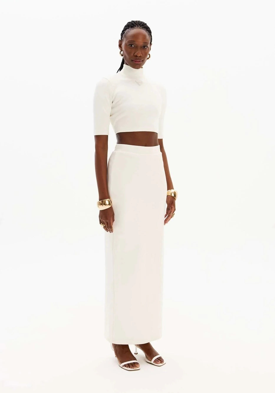 Ribbed Cropped Blouse with Embroidery