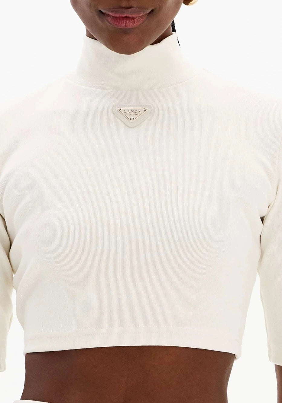 Ribbed Cropped Blouse with Embroidery