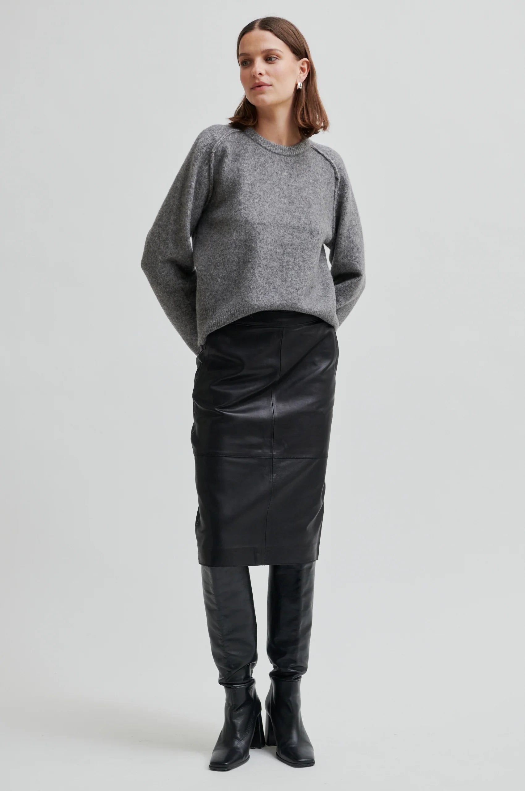 Banja Knit Raglan O-Neck