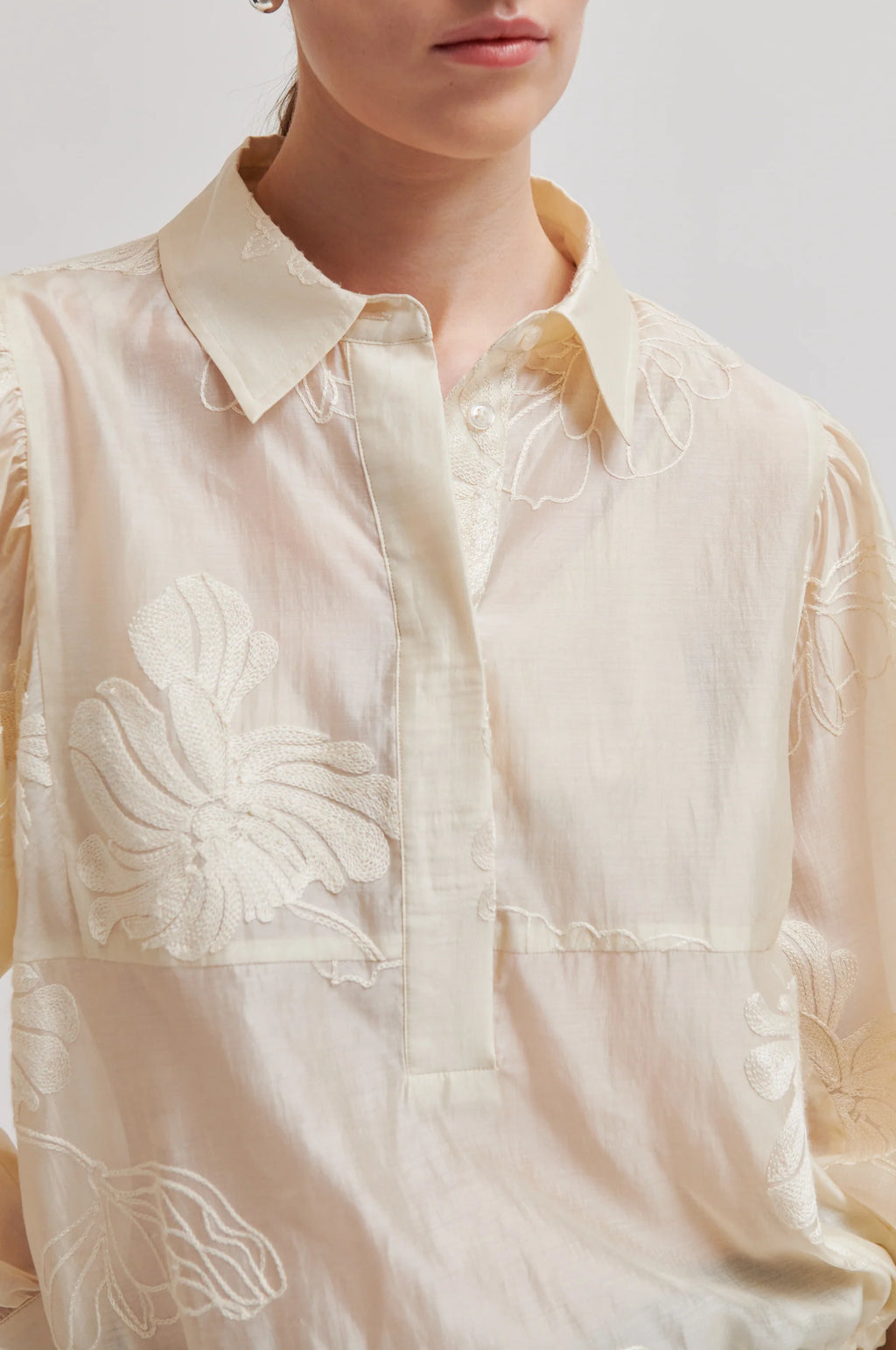 Vira Blouse