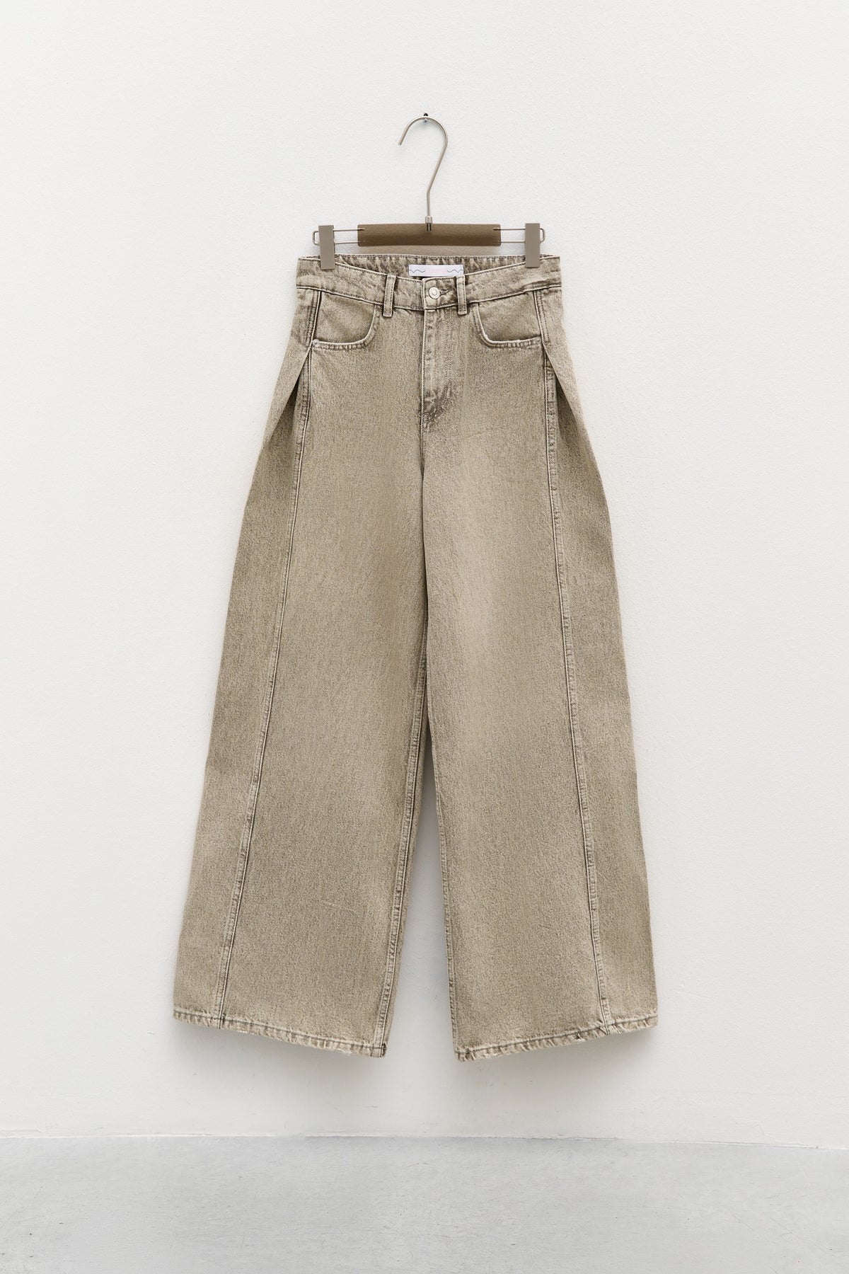 Lumina High-Waisted Jeans with Pleat Detail — women's denim (view 4)